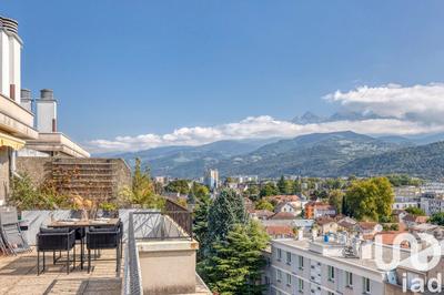 Appartement - 88 m² - 3 pièces