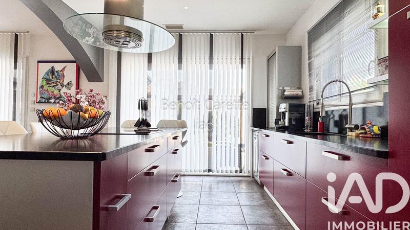 Maison - 172 m² - 6 pièces