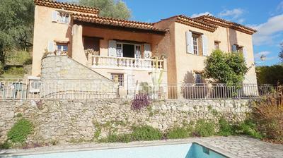 Villa - 157 m² - 5 pièces