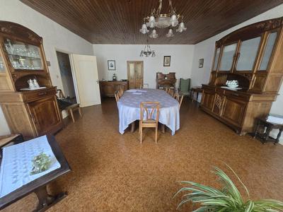 Maison ancienne - 180 m² - 6 pièces