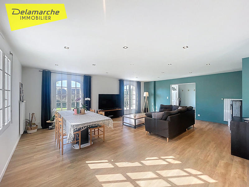 Maison - 187 m² - 7 pièces