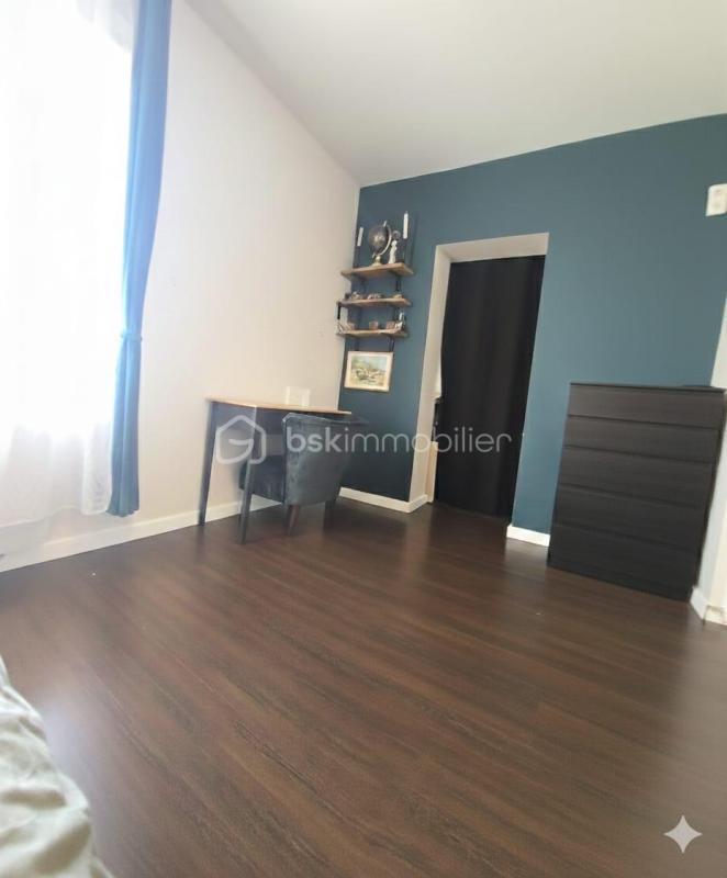 Maison - 170 m² - 10 pièces