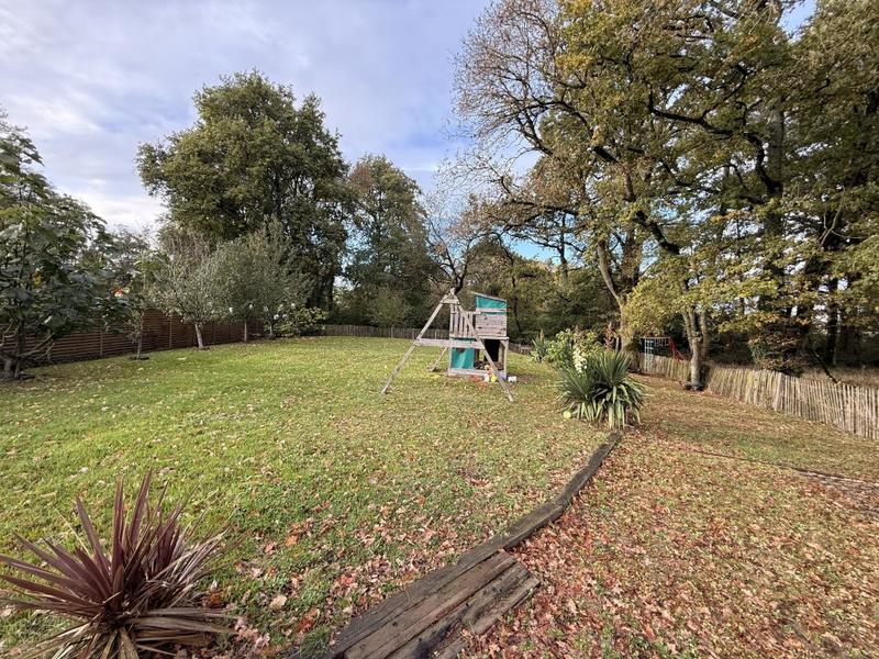 Maison - 115 m² - 4 pièces