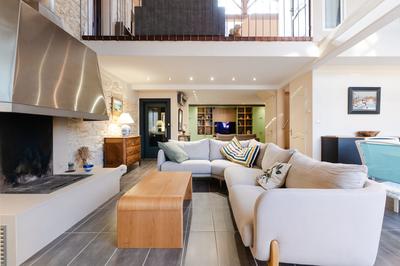 Appartement - 168 m² - 5 pièces