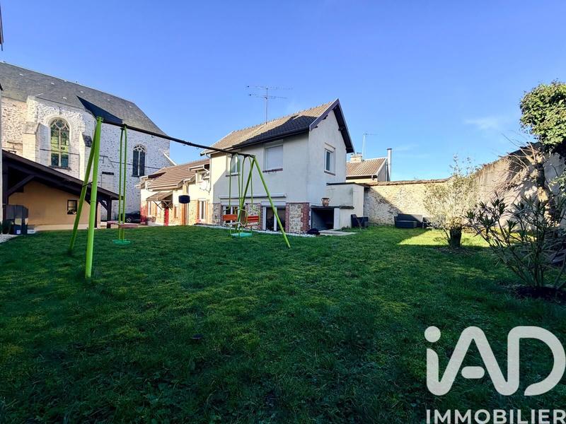 Maison de village - 139 m² - 5 pièces
