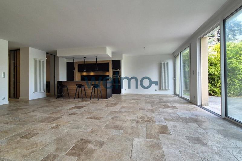 Maison - 146 m² - 7 pièces
