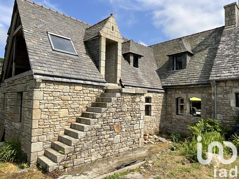 Maison - 167 m² - 7 pièces