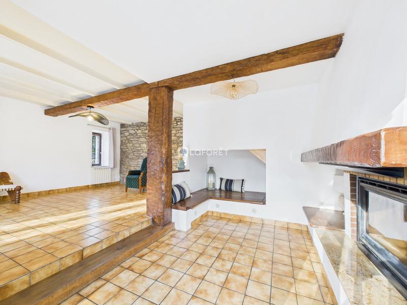 Maison - 95 m² - 4 pièces