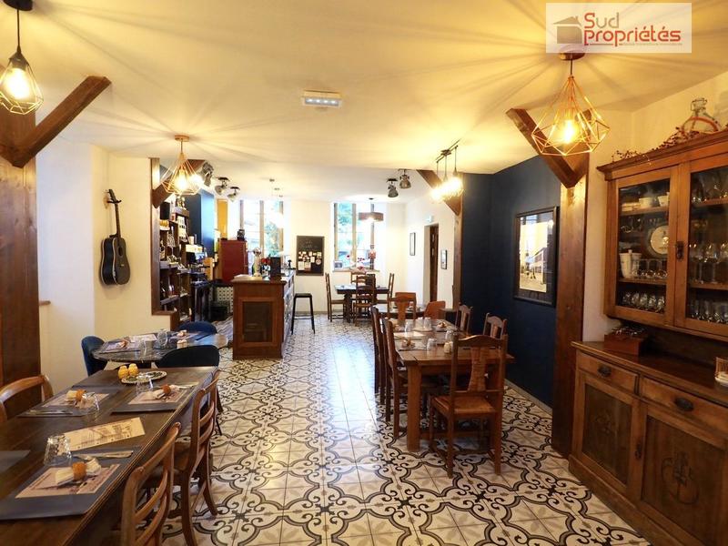 Maison - 280 m² - 7 pièces