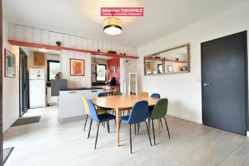 Maison - 140 m² - 5 pièces