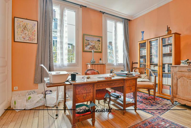 Appartement - 124 m² - 6 pièces