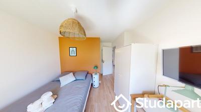 Chambre - 12 m² - 1 pièce