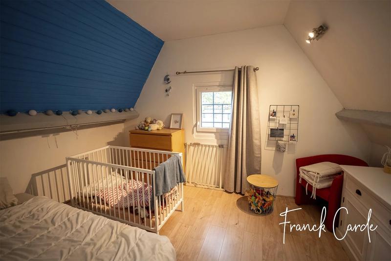 Maison - 268 m² - 11 pièces