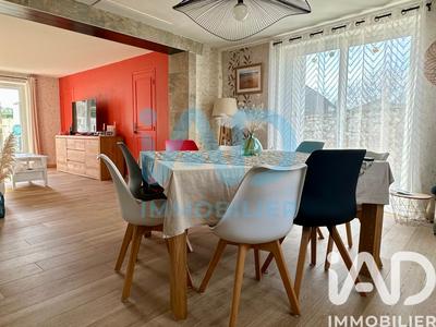 Maison - 103 m² - 4 pièces