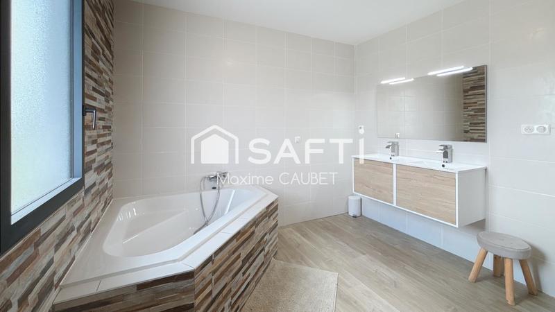 Maison - 182 m² - 5 pièces