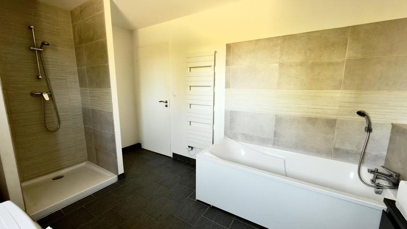 Maison - 140 m² - 7 pièces