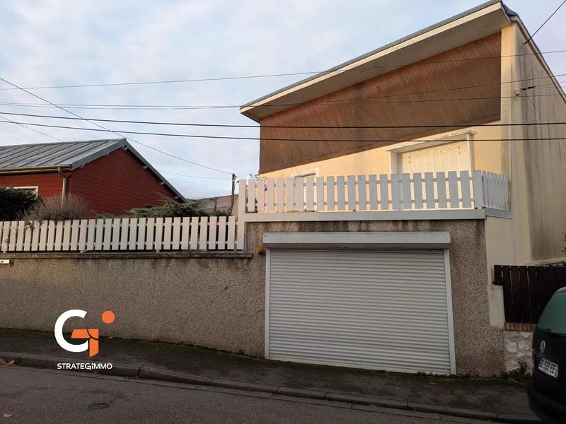 Maison - 110 m² - 5 pièces