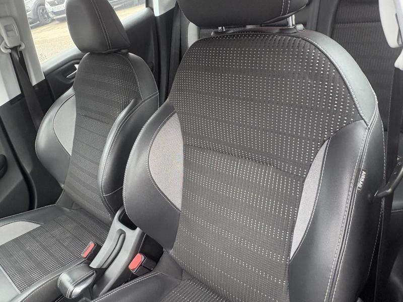 Peugeot 2008 Bluehdi 120cv Boite Automatique Allure