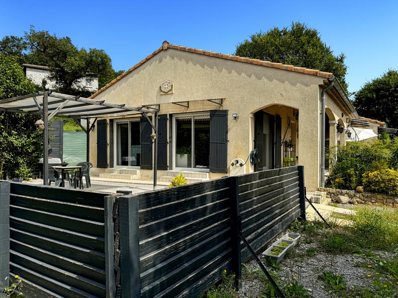 Maison - 110 m² - 4 pièces