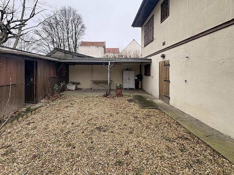 Maison ancienne - 140 m² - 7 pièces