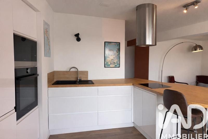 Appartement - 92 m² - 4 pièces