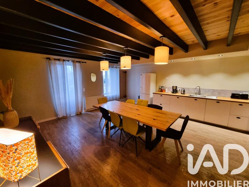 Maison - 231 m² - 13 pièces