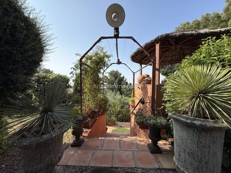 Maison - 165 m² - 6 pièces