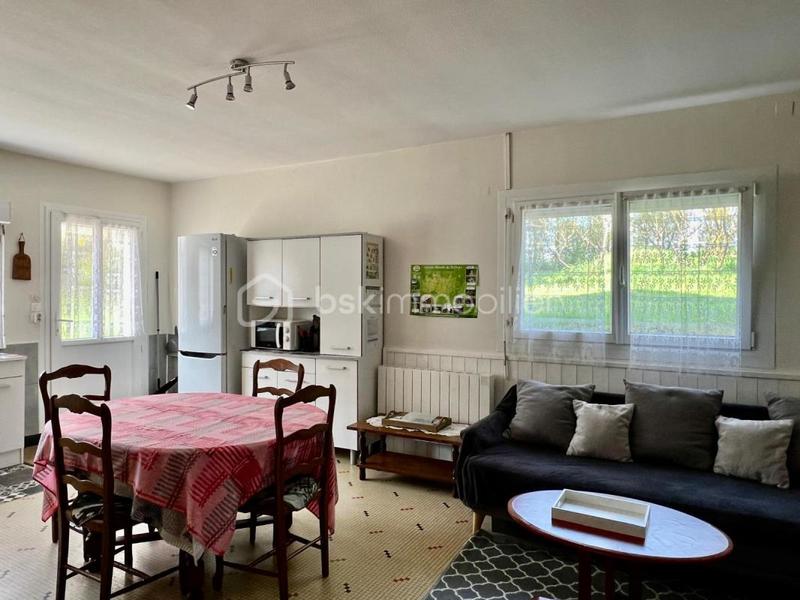 Maison - 167 m² - 6 pièces