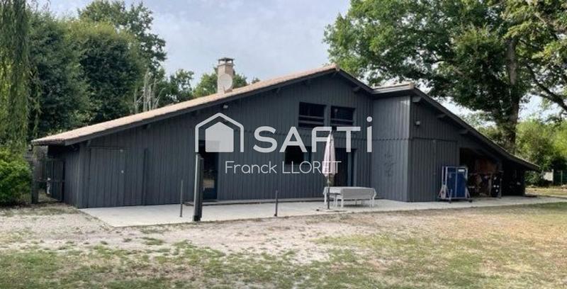 Maison - 300 m² - 11 pièces