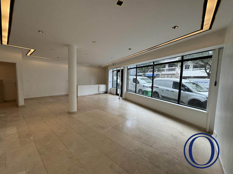 Local commercial - 87 m²