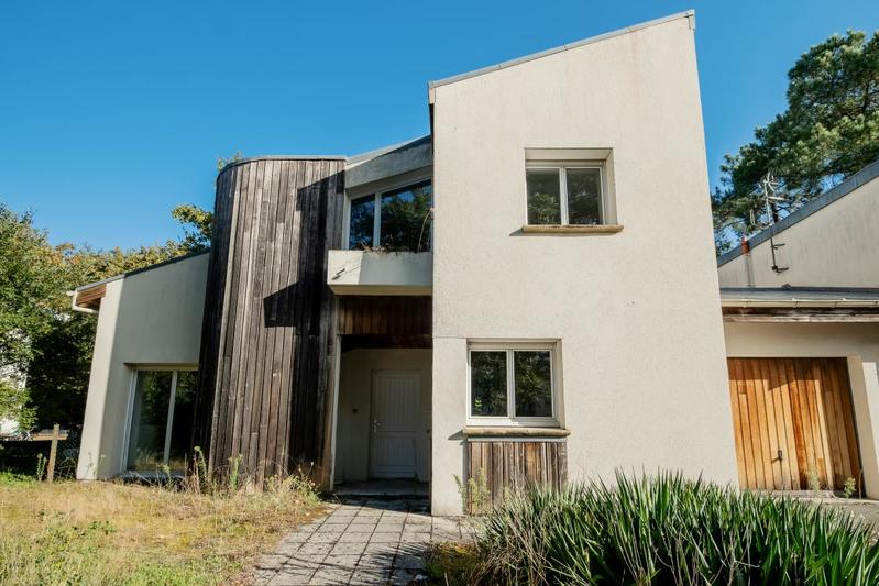 Pavillon - 138 m² - 4 pièces