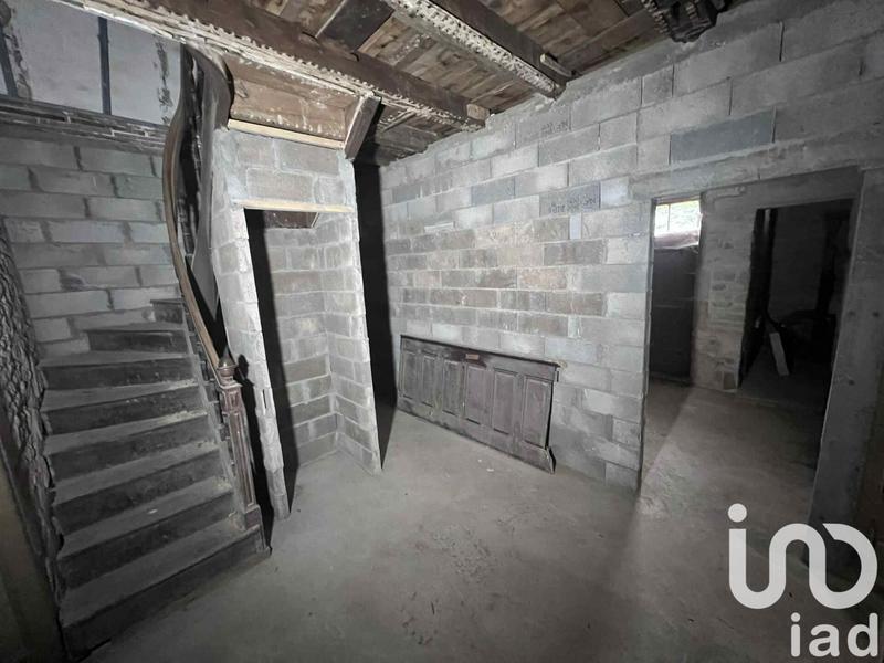 Maison - 215 m² - 7 pièces