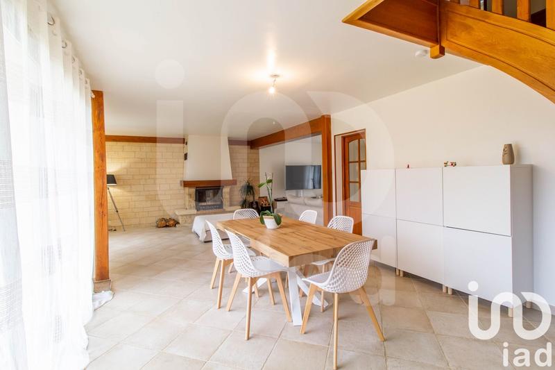 Maison - 163 m² - 5 pièces