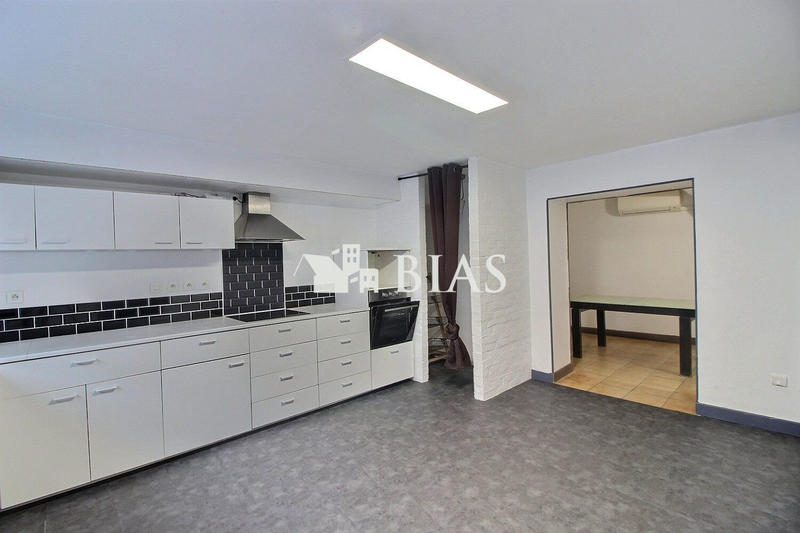 Maison - 145 m² - 7 pièces