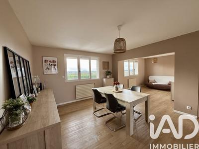 Maison - 107 m² - 4 pièces