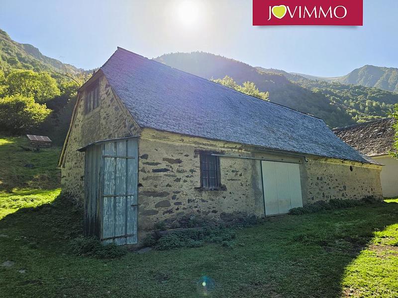 Maison - 200 m² - 1 pièce