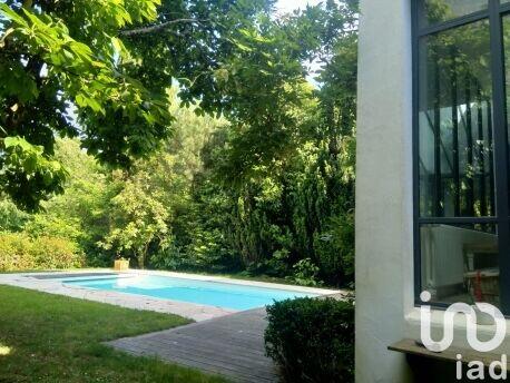 Maison de maîtres - 212 m² - 9 pièces