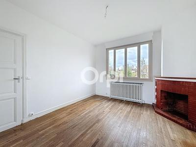 Maison - 95 m² - 3 pièces