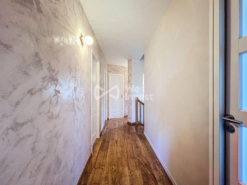 Maison - 161 m² - 7 pièces