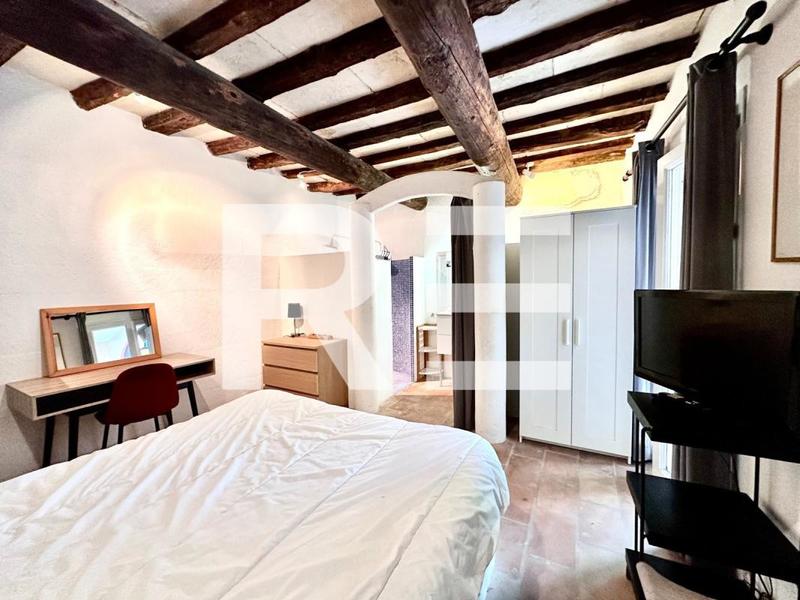 Maison de village - 220 m² - 7 pièces