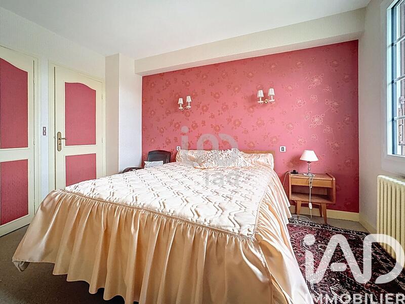 Maison - 175 m² - 7 pièces