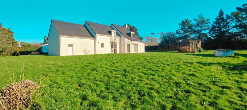 Maison - 199 m² - 7 pièces