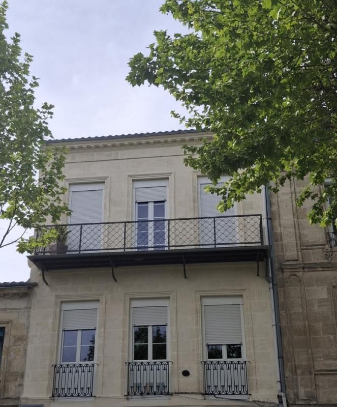 Appartement - 111 m² - 3 pièces