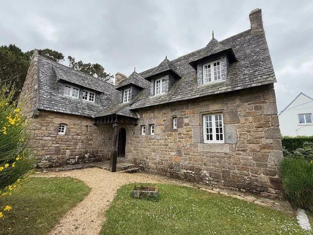 Propriété - 134 m² - 8 pièces