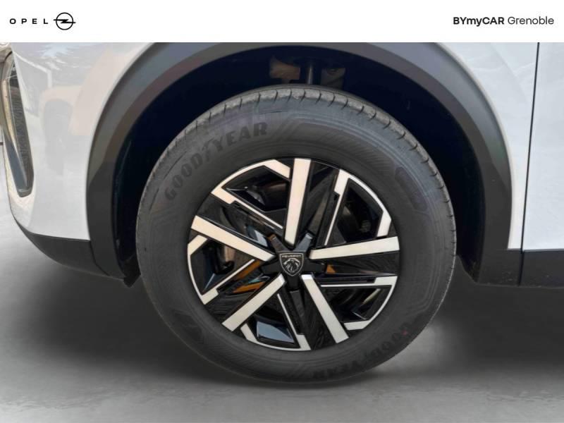 Peugeot 2008 Hybrid 136 e-Dcs6 Style