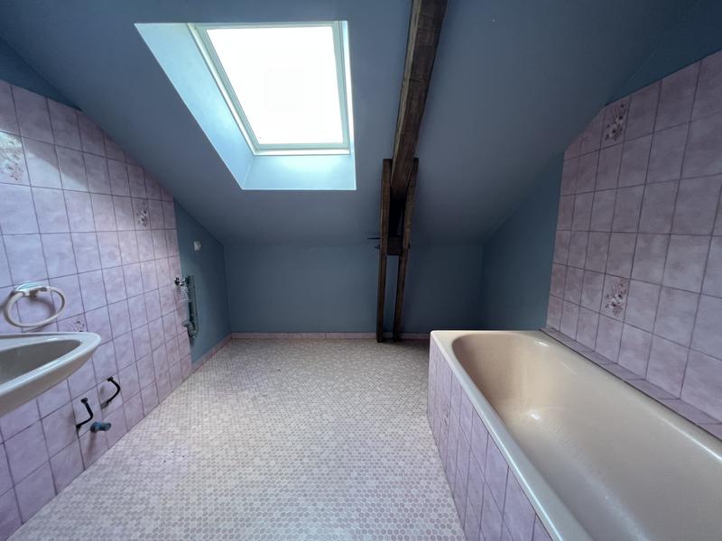 Maison - 146 m² - 7 pièces