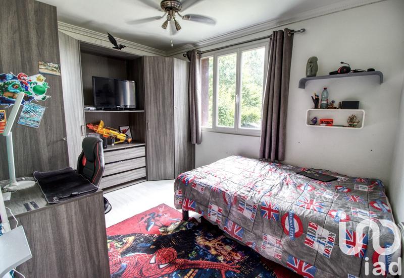 Maison - 90 m² - 5 pièces