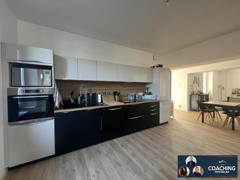 Appartement - 143 m² - 5 pièces