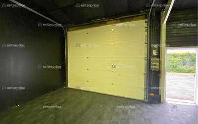 Local d'activité / Entrepôt - 125 m²