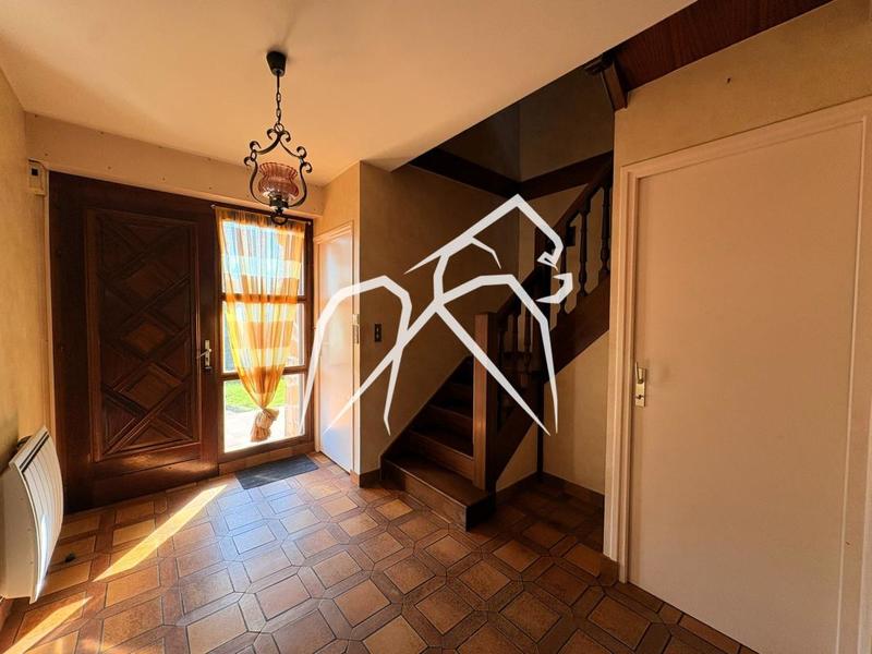 Maison ancienne - 136 m² - 6 pièces